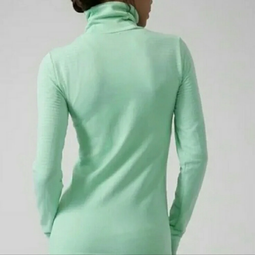 Athleta Flurry Blizzard Turtleneck - Picture 2 of 5